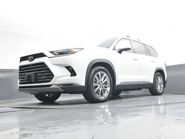 Used 2024 Beige Toyota Platinum image 38