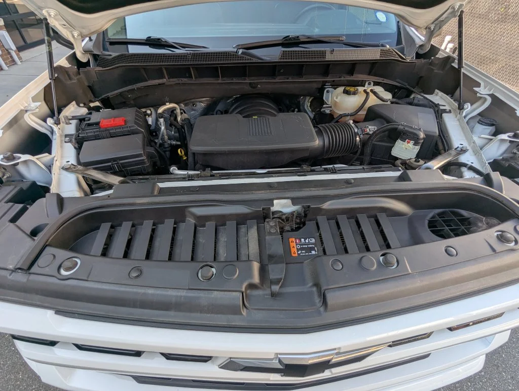 Used 2023 White Chevrolet RST image 41