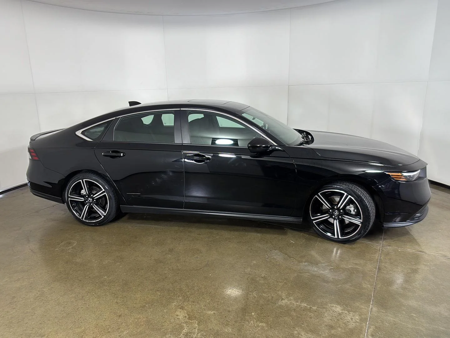 Used 2023 Crystal Black Pearl Honda Sport image 7