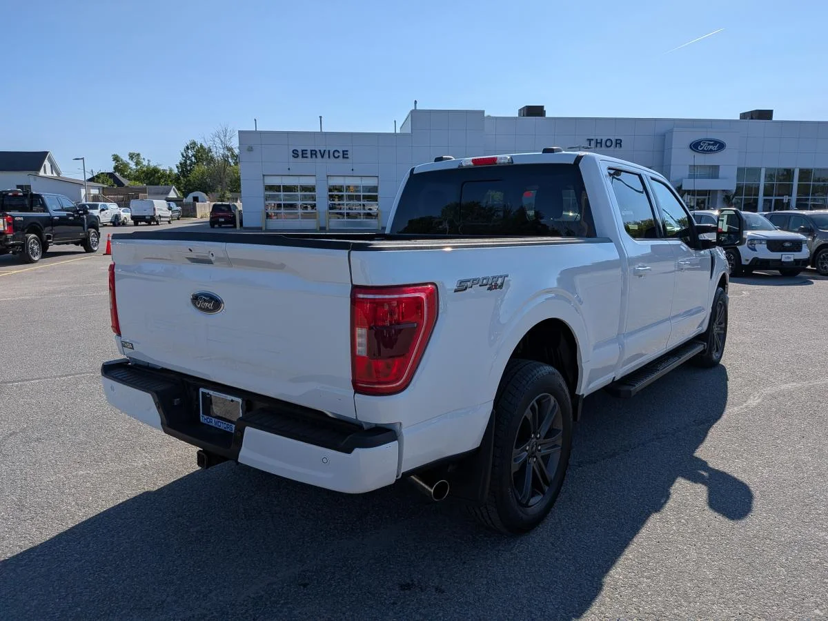 Used 2023 White Ford XLT image 5