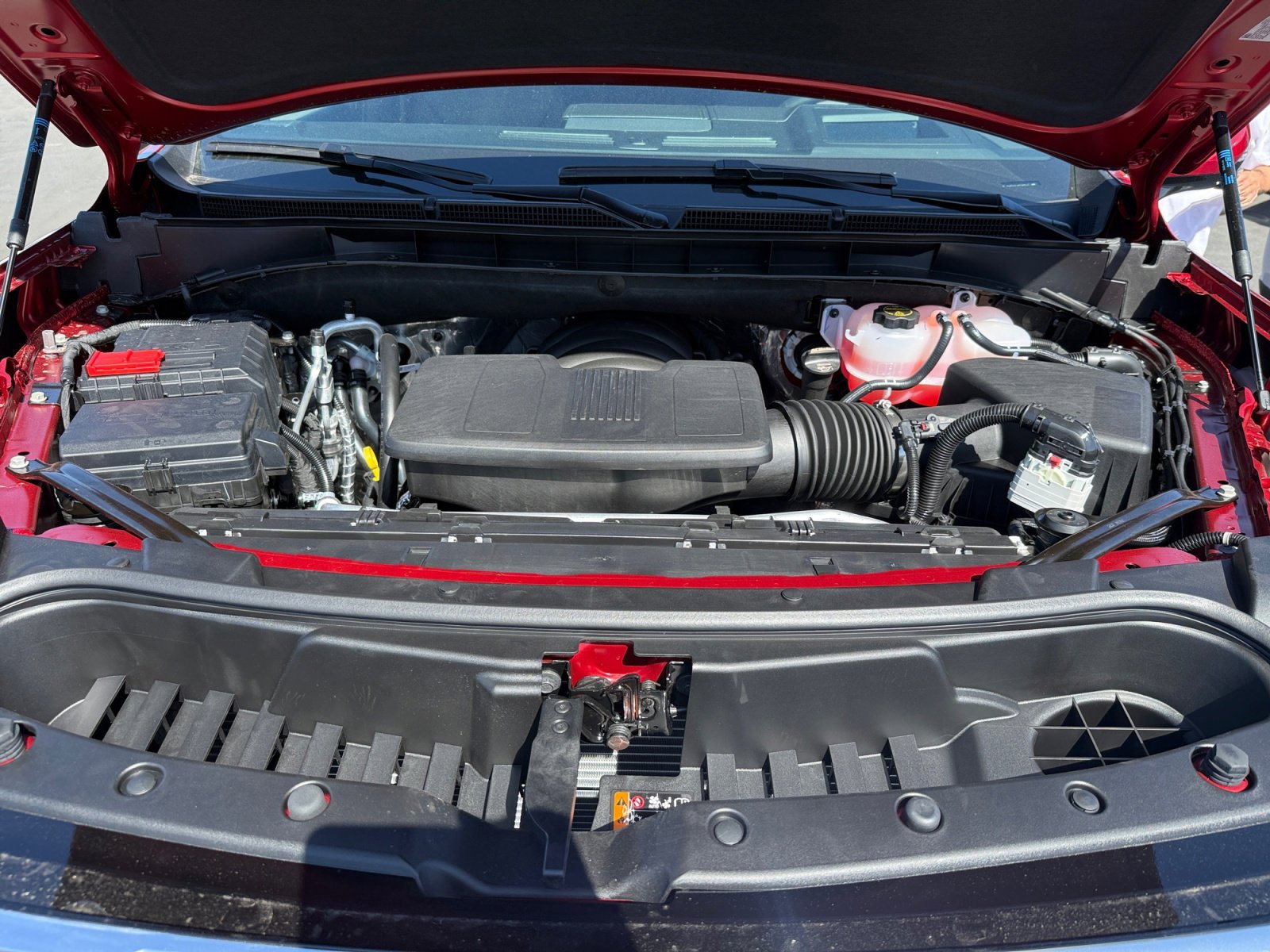 2026 GMC Yukon XL Denali - Photo 20