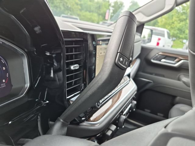 New 2026 Sterling Gray Metallic Chevrolet RST image 18