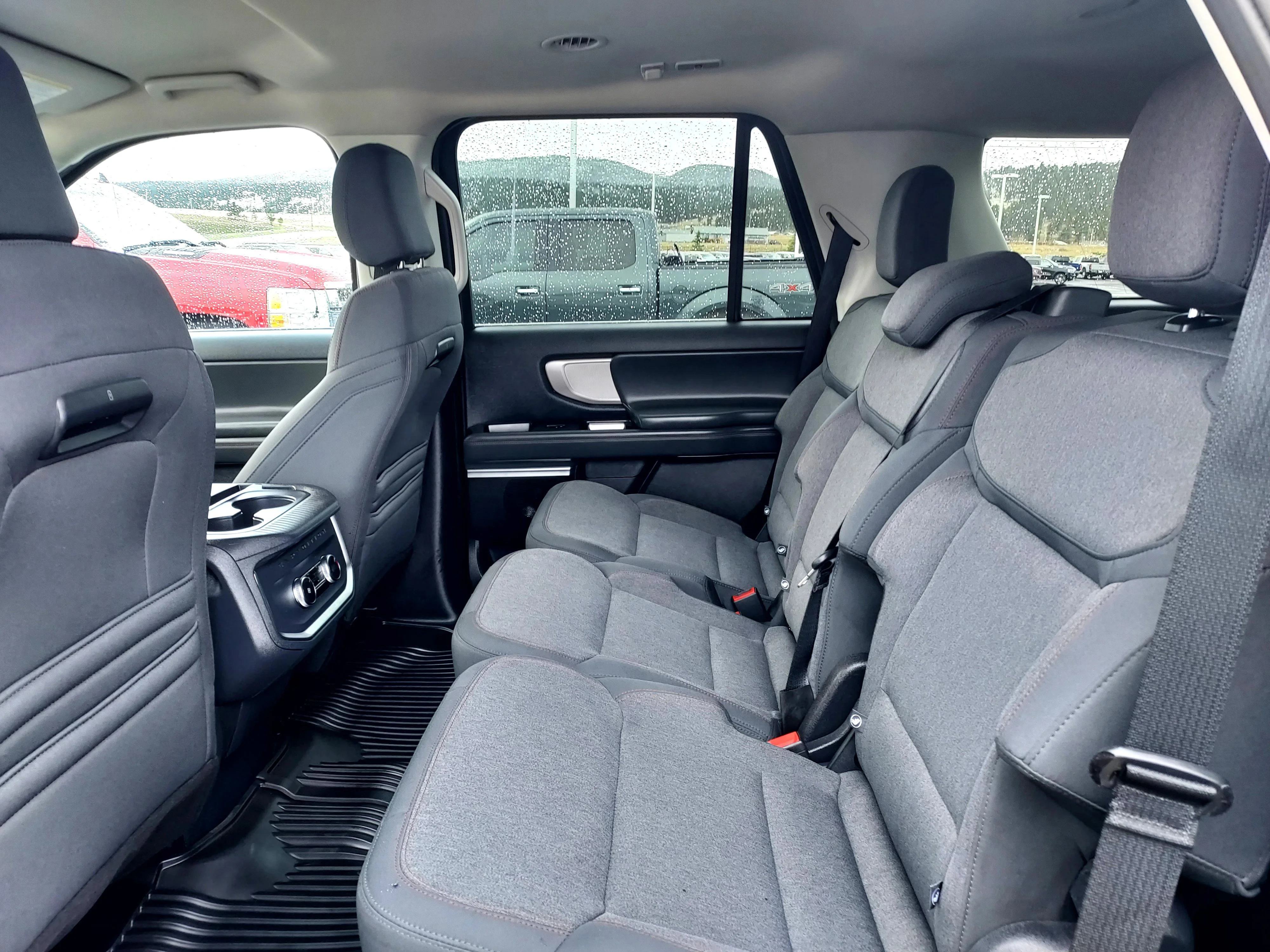 Used 2025 White Ford Active image 18