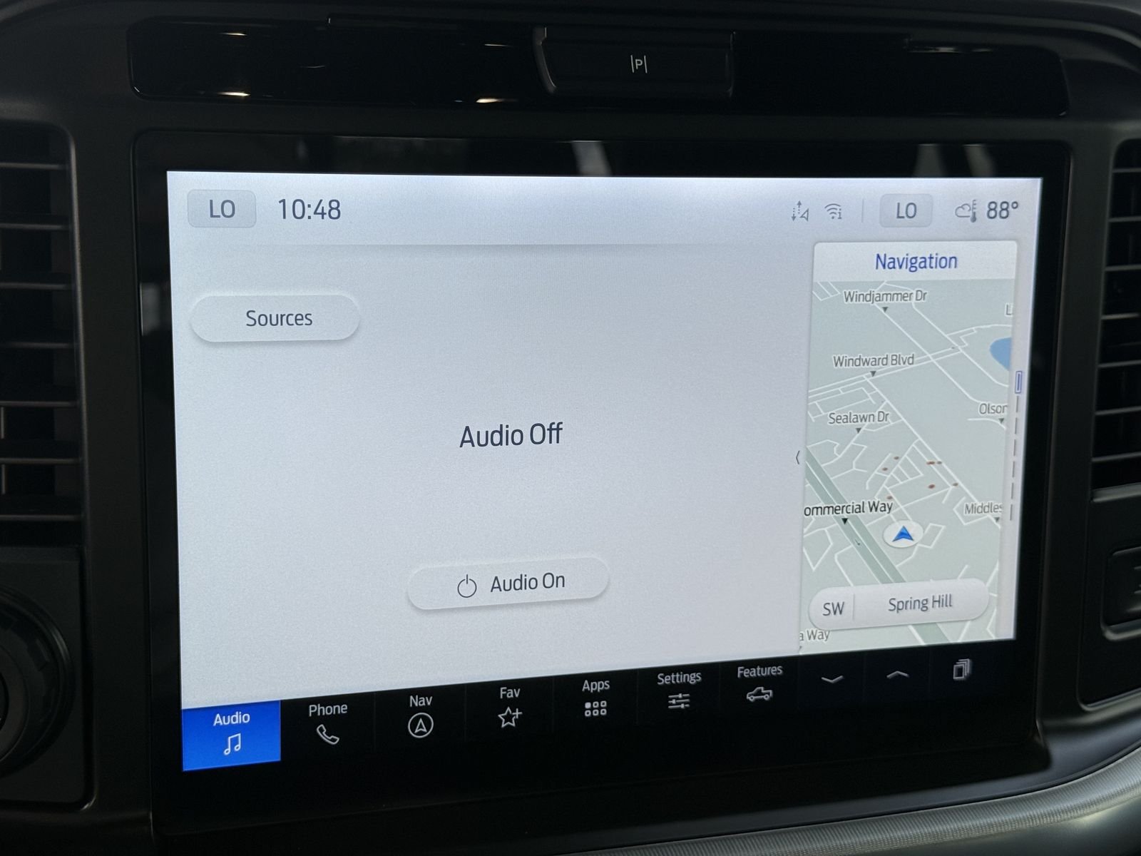 Certified Used 2025 Gray Metallic Ford Lariat image 26