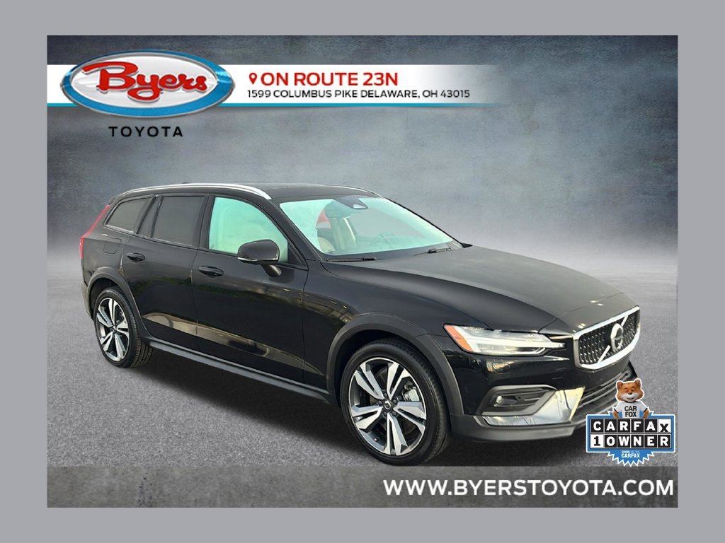 2025 Volvo V60 Cross Country