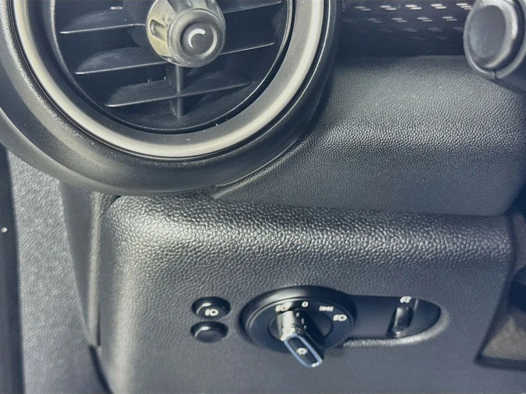 Used 2015 Gray MINI Base image 10