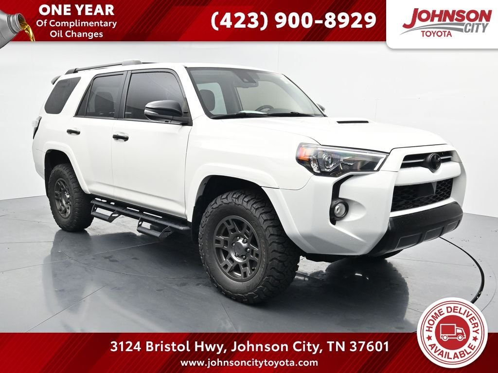 Used 2020 White Toyota Venture image 1