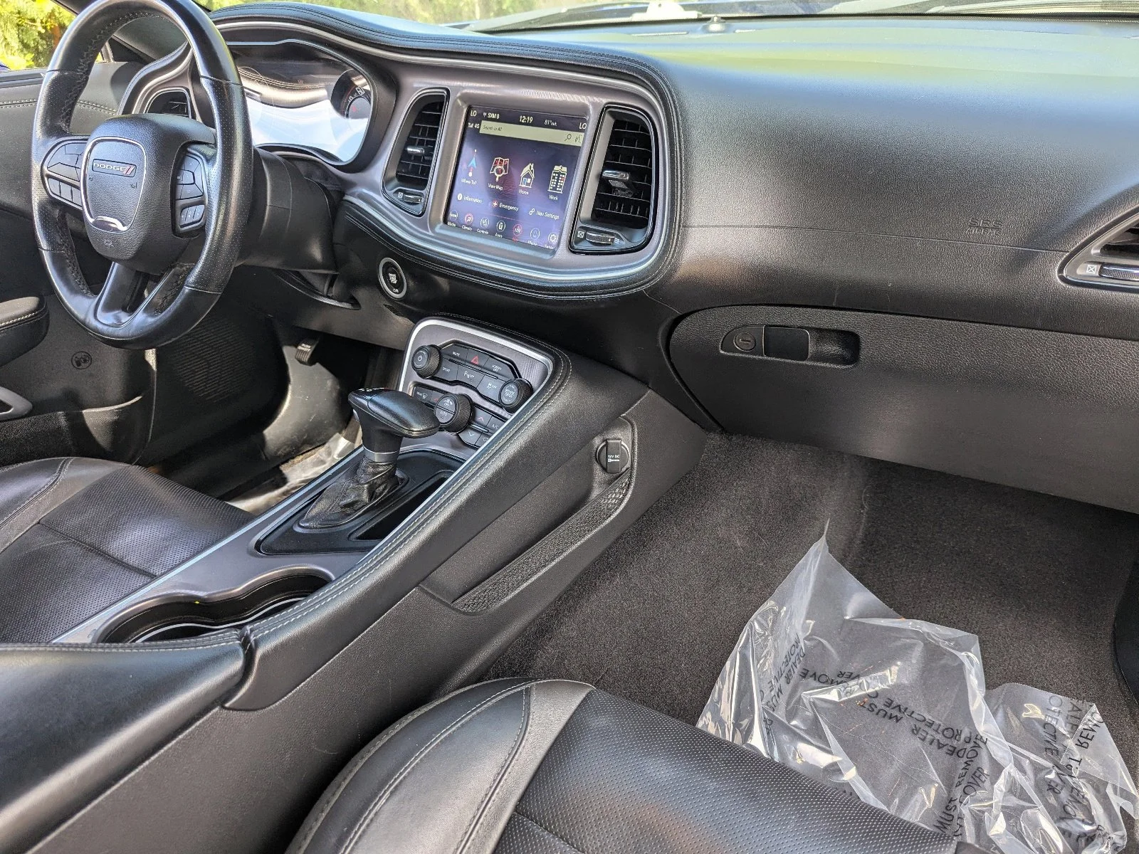 2022 Dodge Challenger SXT - Photo 13