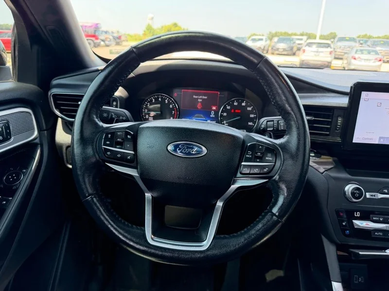 Certified Used 2020 Agate Black Metallic Ford Limited image 15