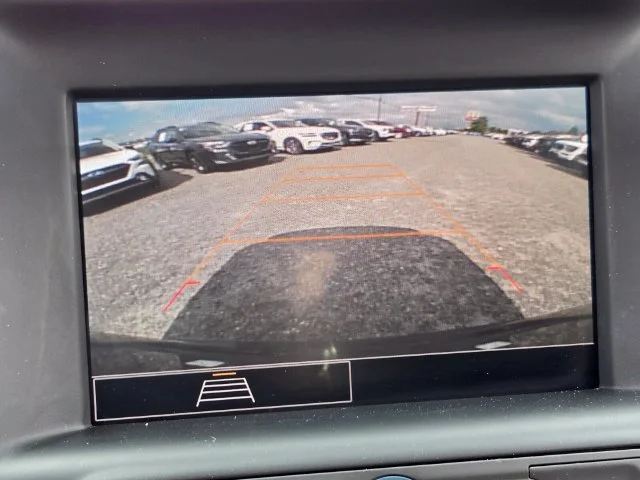 Used 2023 Black GMC SLE image 31