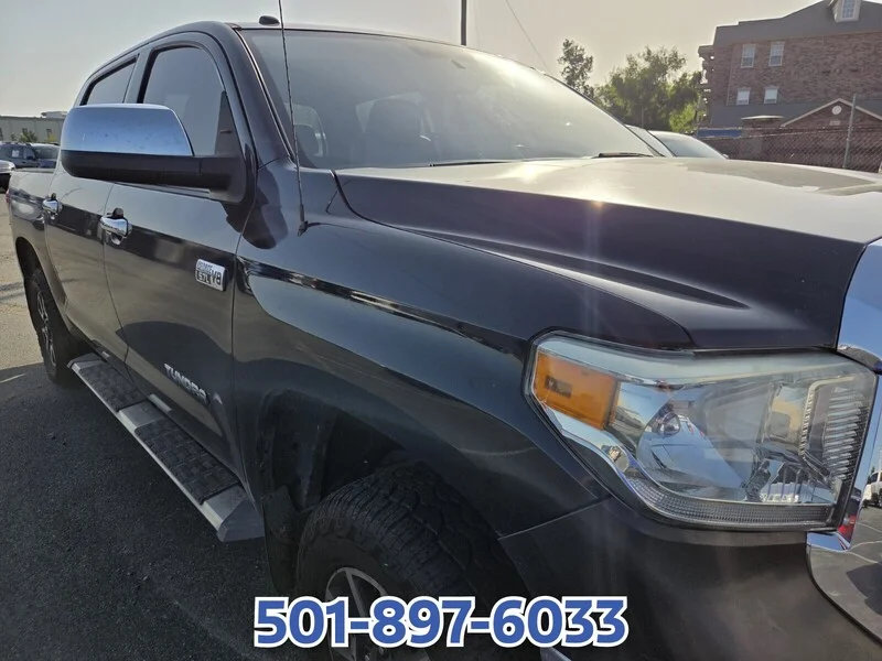 Used 2015 Attitude Black Metallic TOYOTA LIMITED image 3