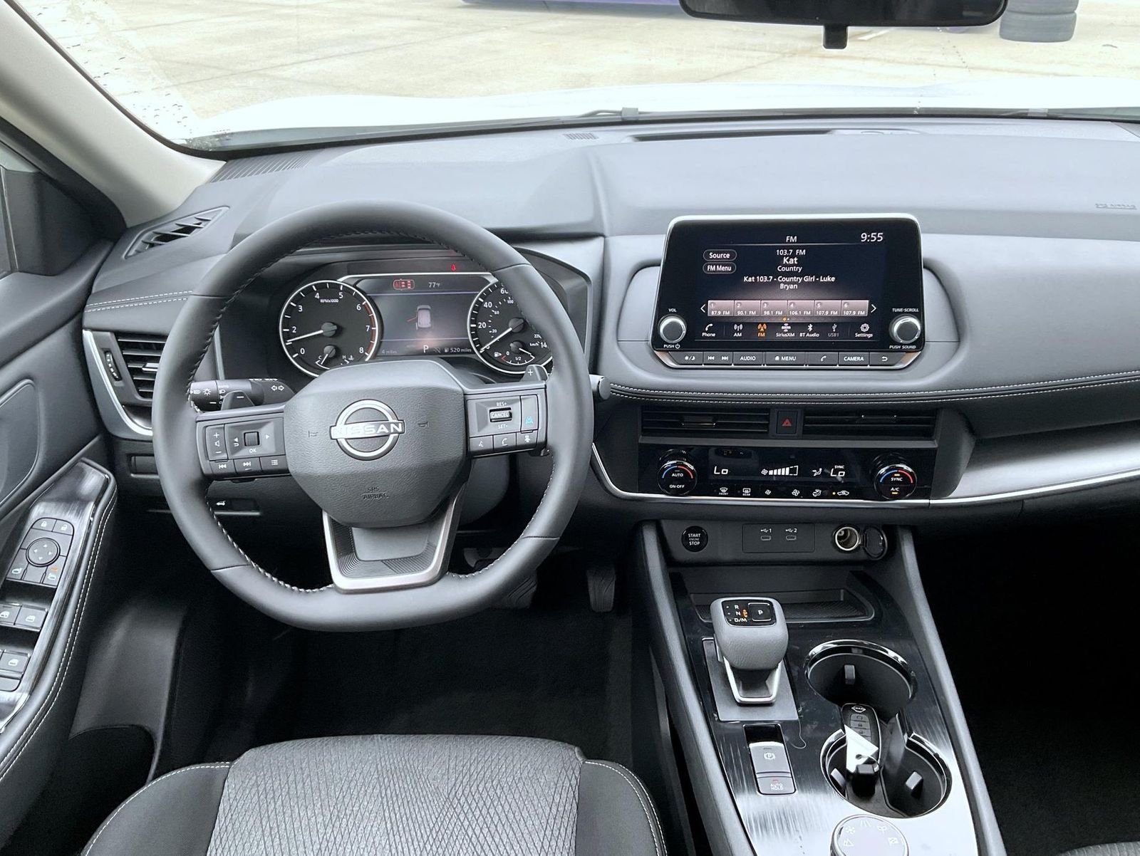 New 2026 Everest White Pearl TriCoat Nissan SV image 14