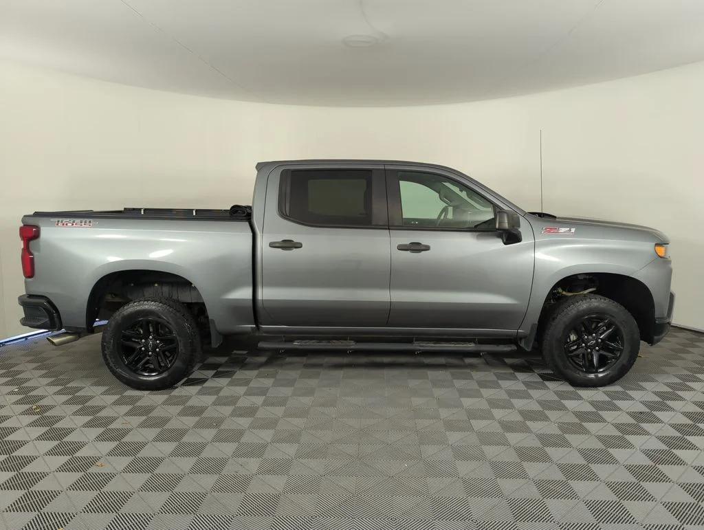 Used 2020 Gray Chevrolet Custom Trail Boss image 7