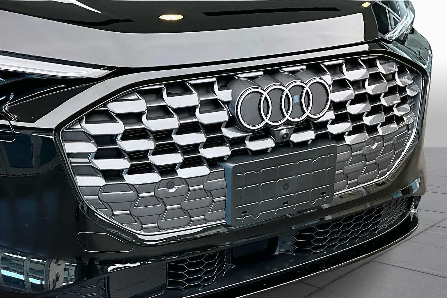 Used 2025 Mythos Black Metallic Audi Premium Plus image 32