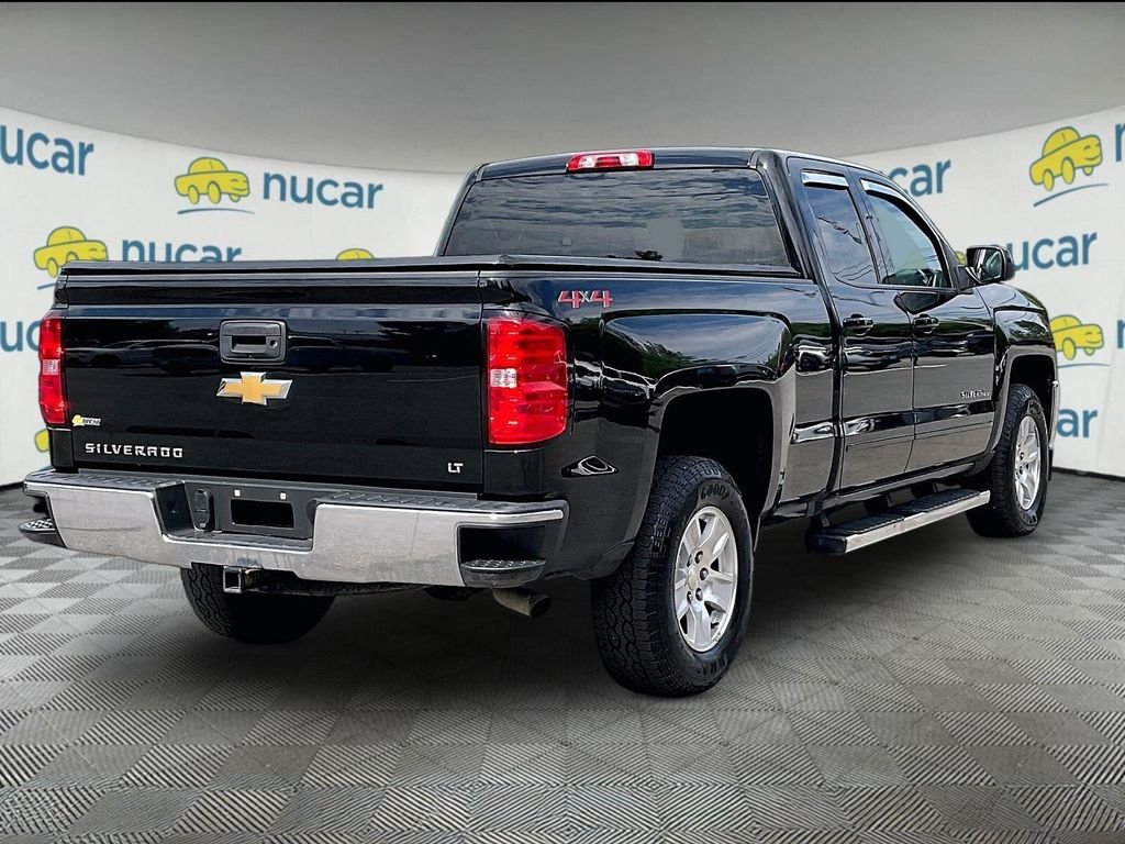 Used 2018 Black Chevrolet LT image 6