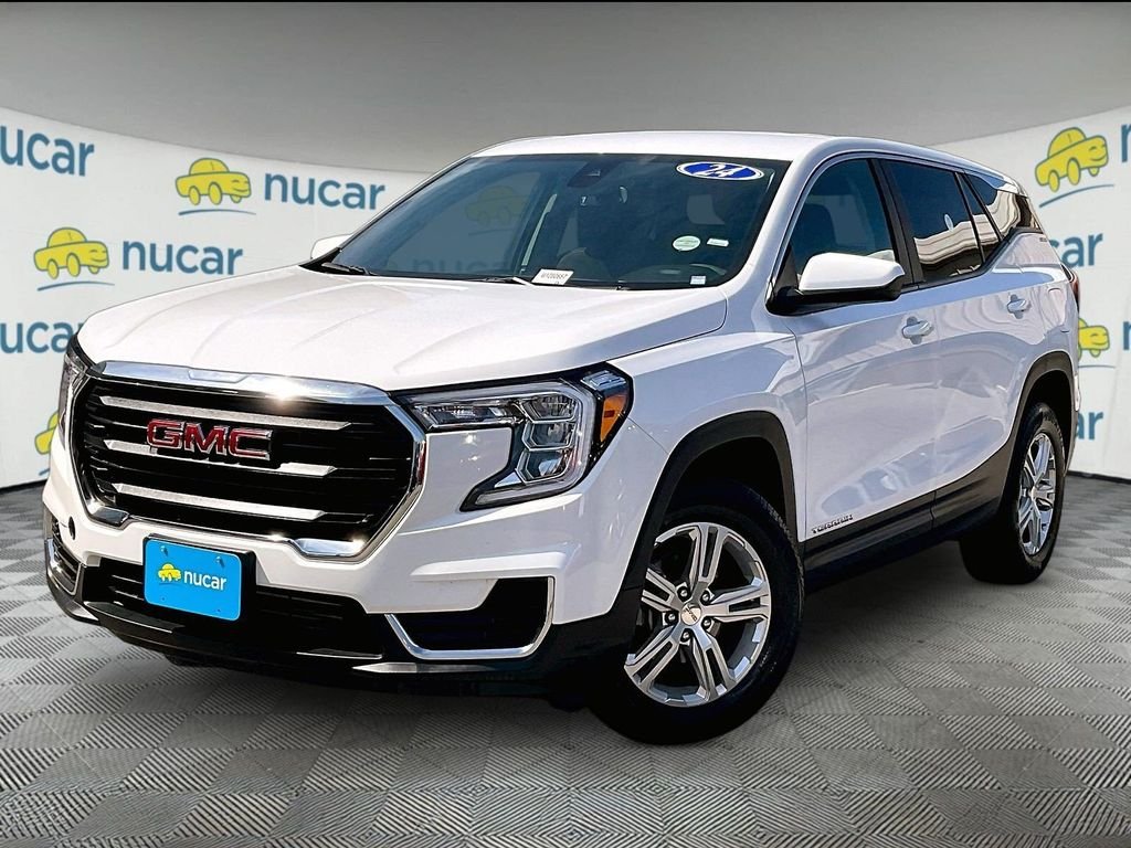 Used 2024 White GMC SLE image 3