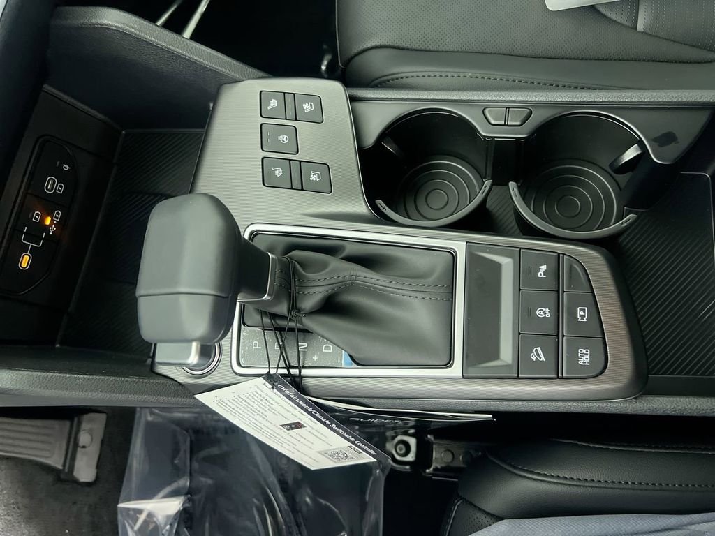 New 2026 Wolf Gray Kia SX Prestige image 23