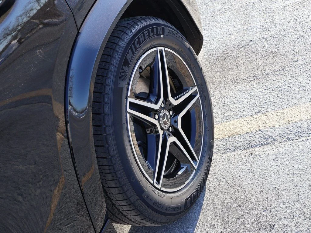 New 2026 Obsidian Black Metallic Mercedes-Benz GLE 350 image 41