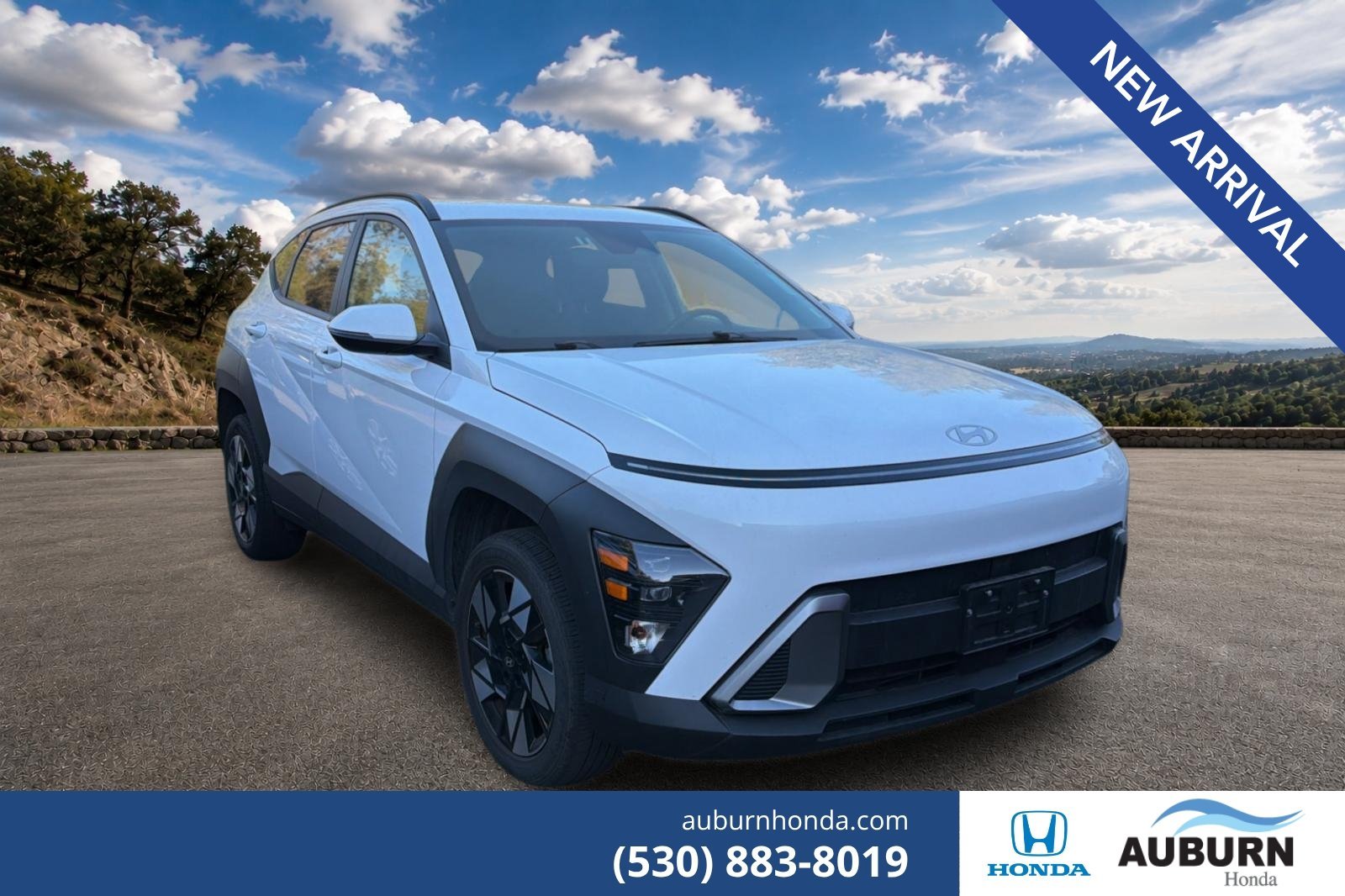 Used 2025 Atlas White Hyundai SEL image 1