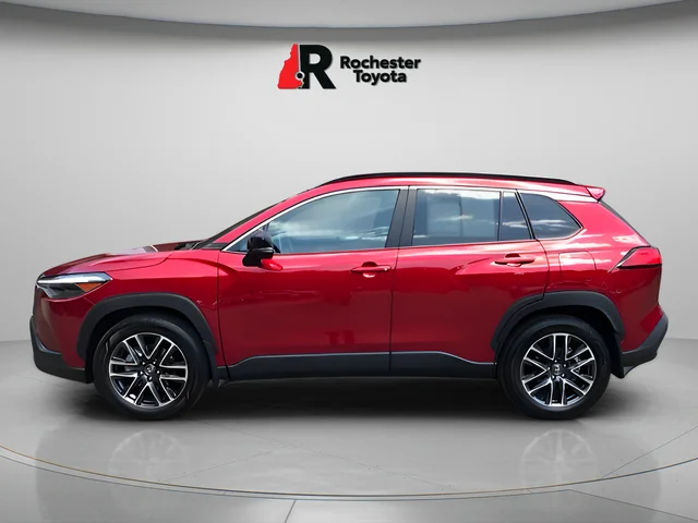 Used 2026 Red Toyota XLE image 4