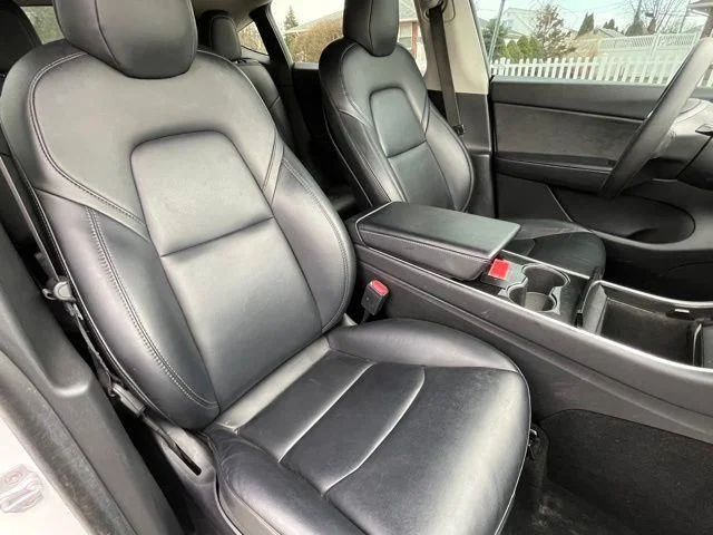 Used 2020 White Tesla Long Range image 22
