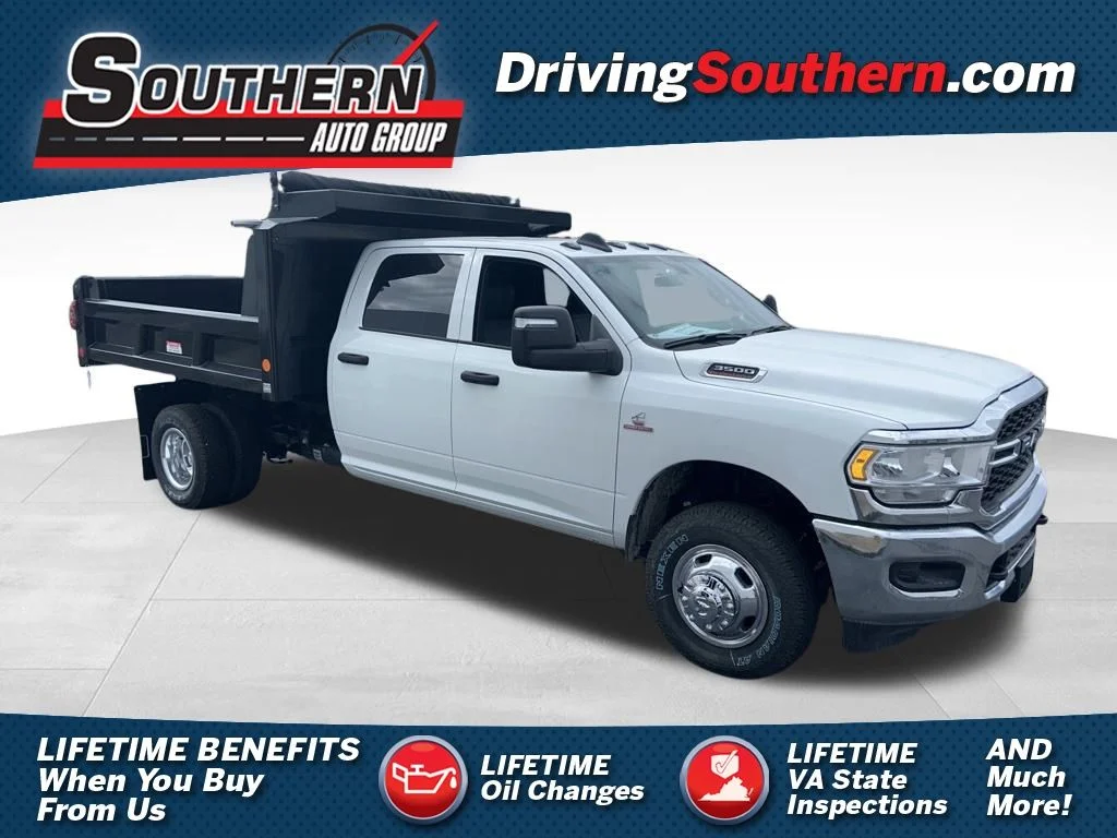 2024 RAM 3500 Tradesman 4X4 Crew Cab's photo