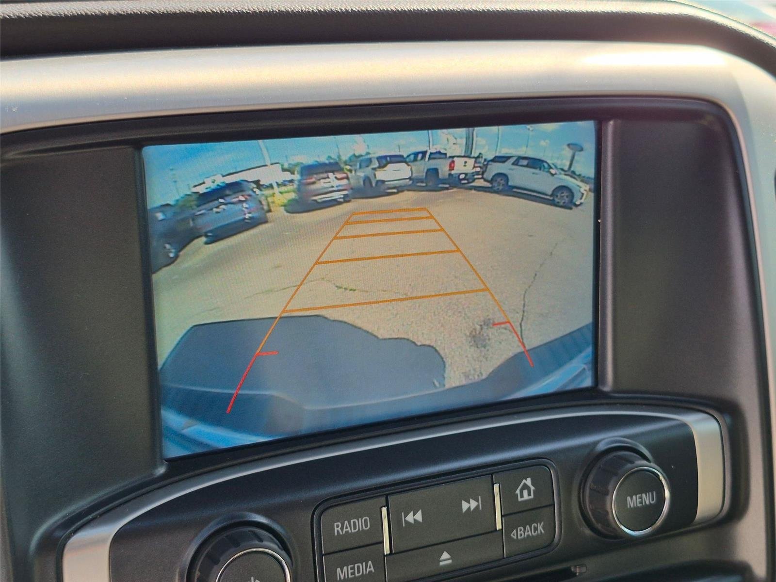 Used 2017 White Frost Tricoat GMC SLT image 22
