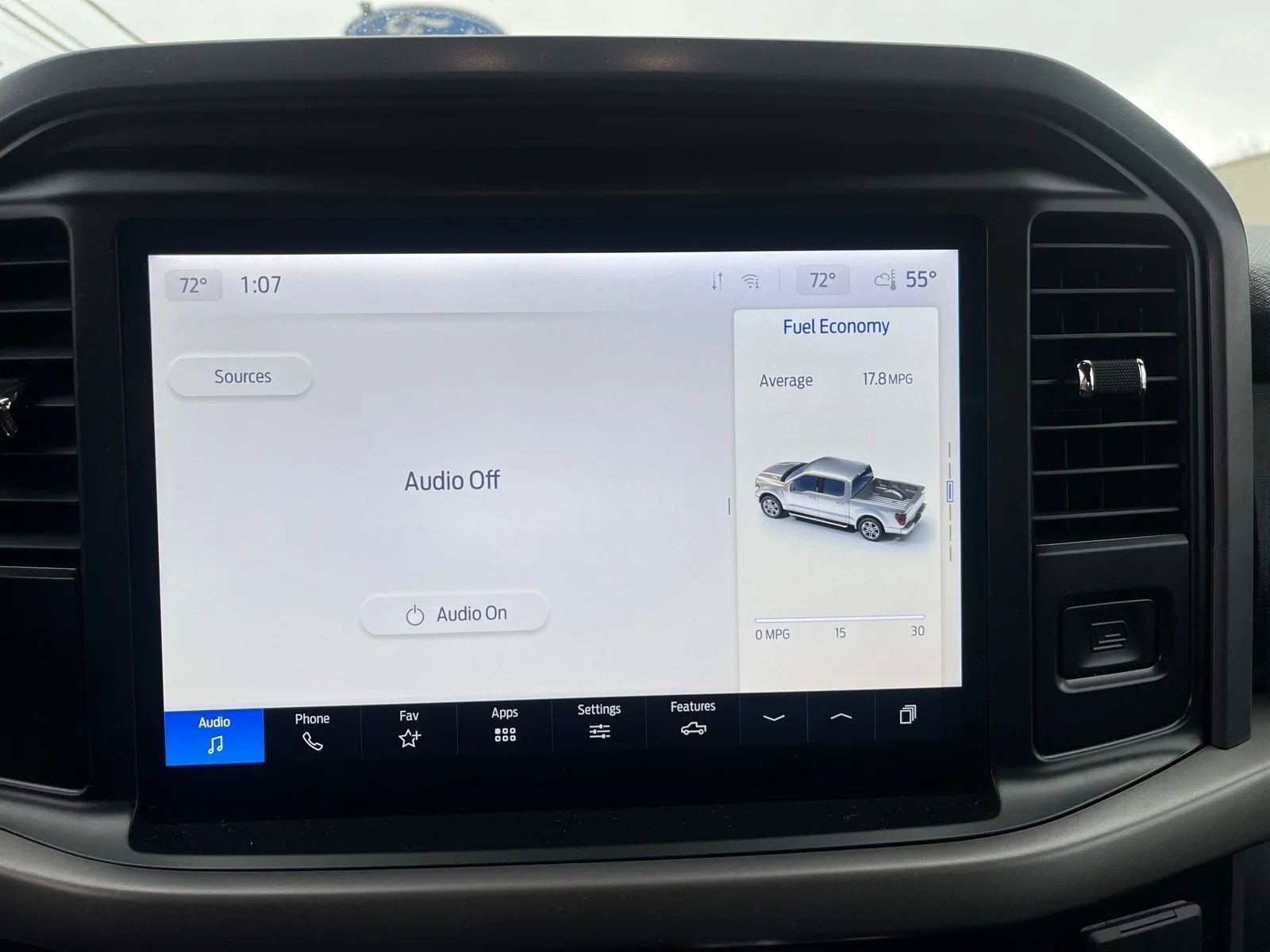 Used 2025 White Ford XLT image 19