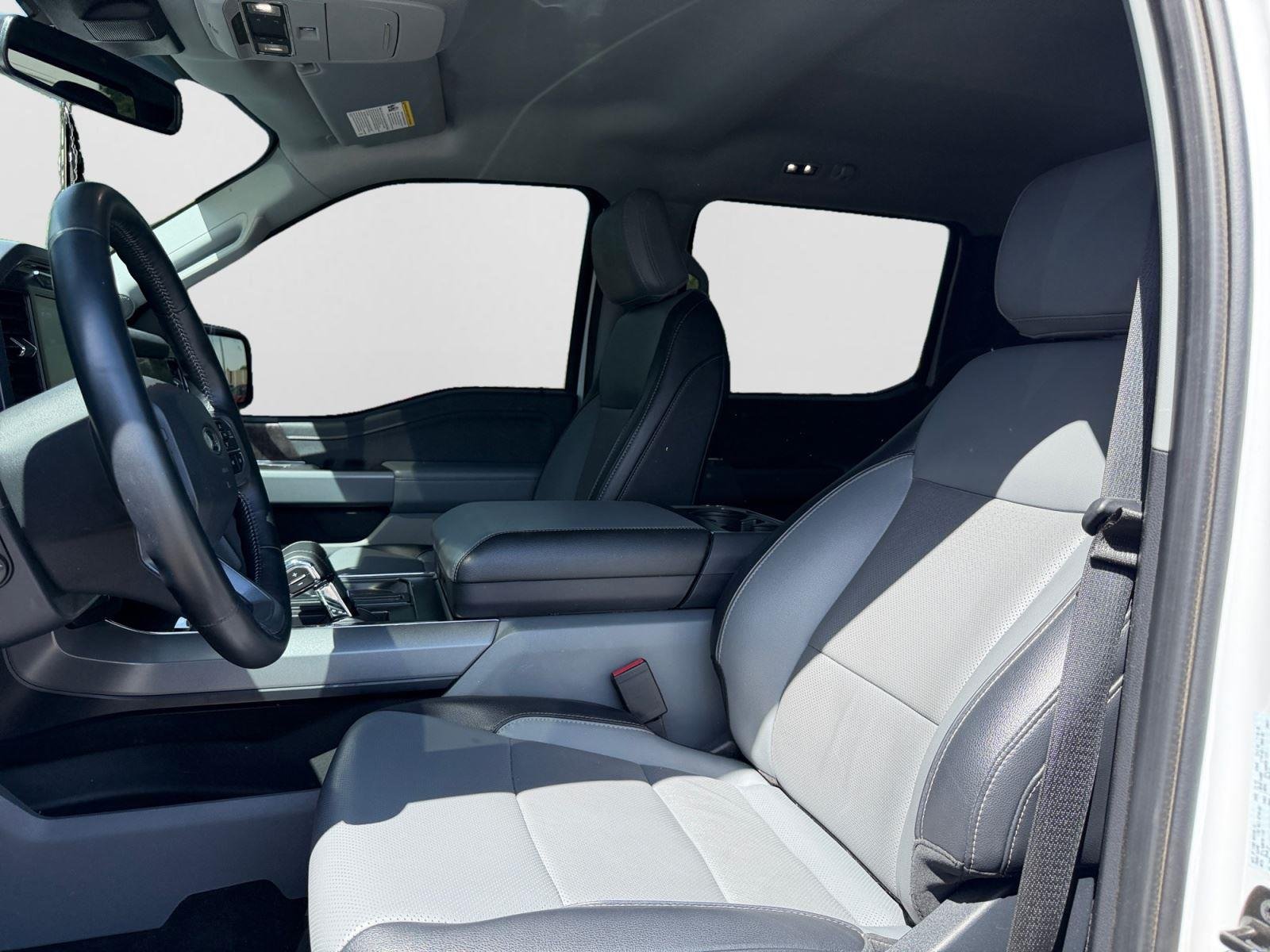 Used 2023 Oxford White Ford LARIAT image 2