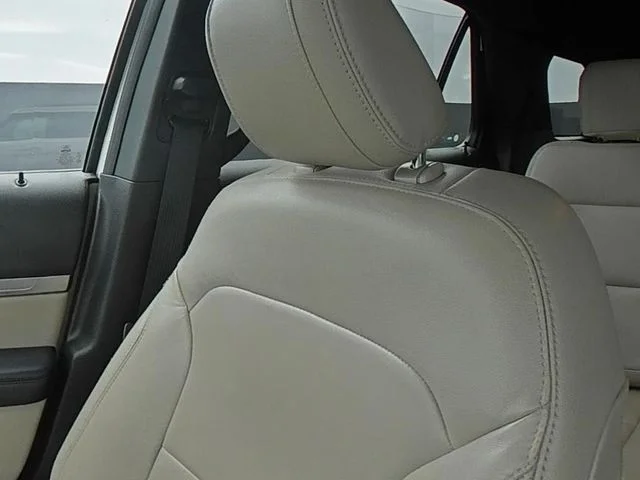 Used 2018 White Ford XLT image 39