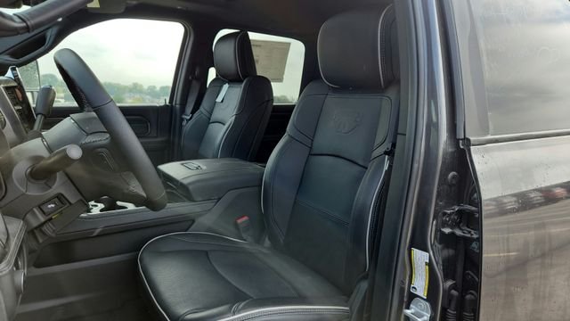 2025 RAM 2500 Rebel - Photo 17