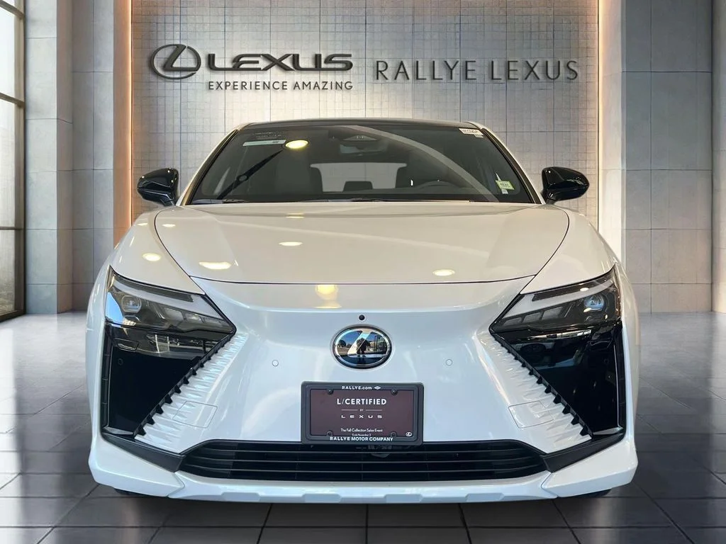 Used 2026 White Lexus 450e Premium image 2