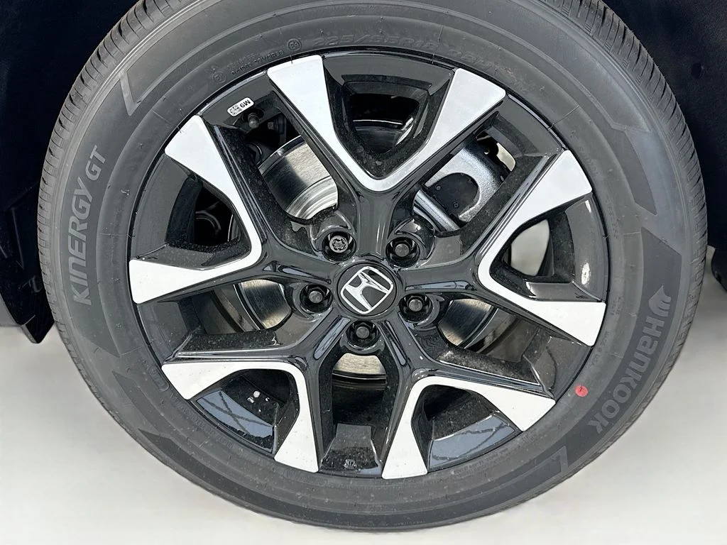 New 2027 White Honda EX-L image 30