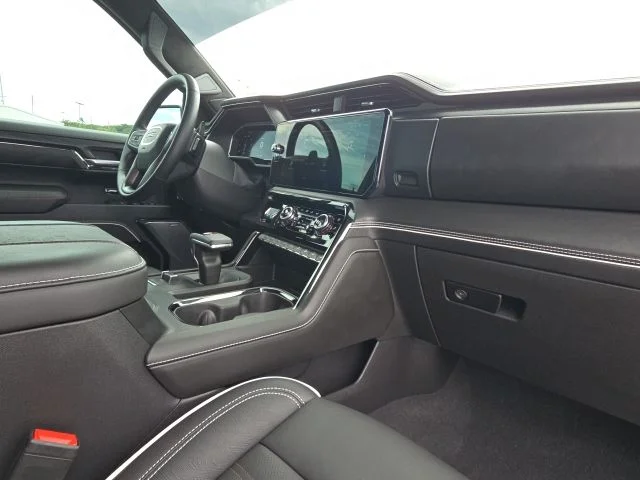 Used 2026 Silver GMC AT4X image 22