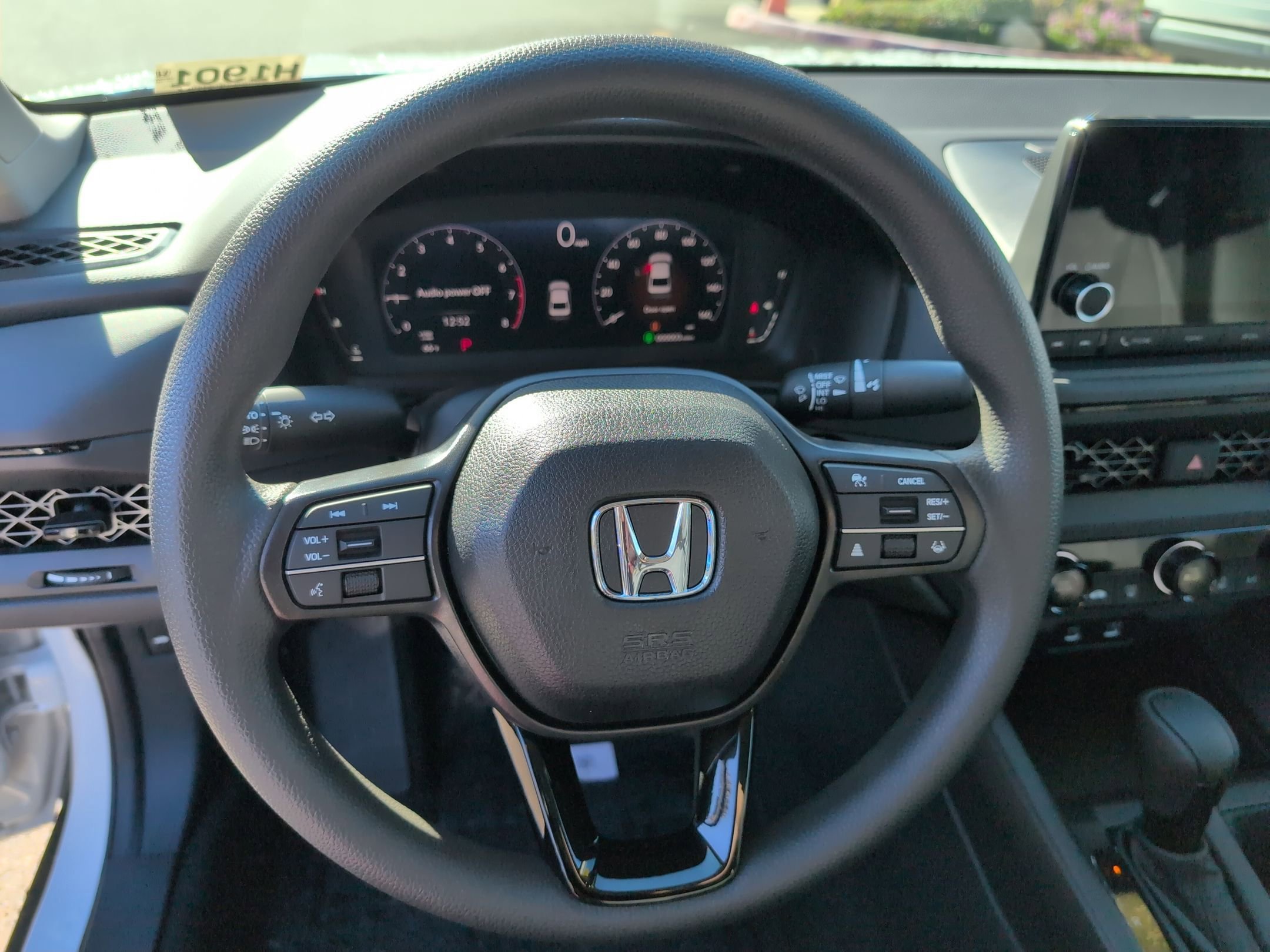 2025 Honda Accord LX - Photo 14