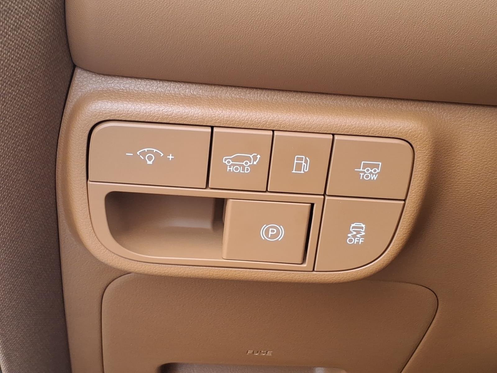 Used 2026 White Hyundai Calligraphy image 20