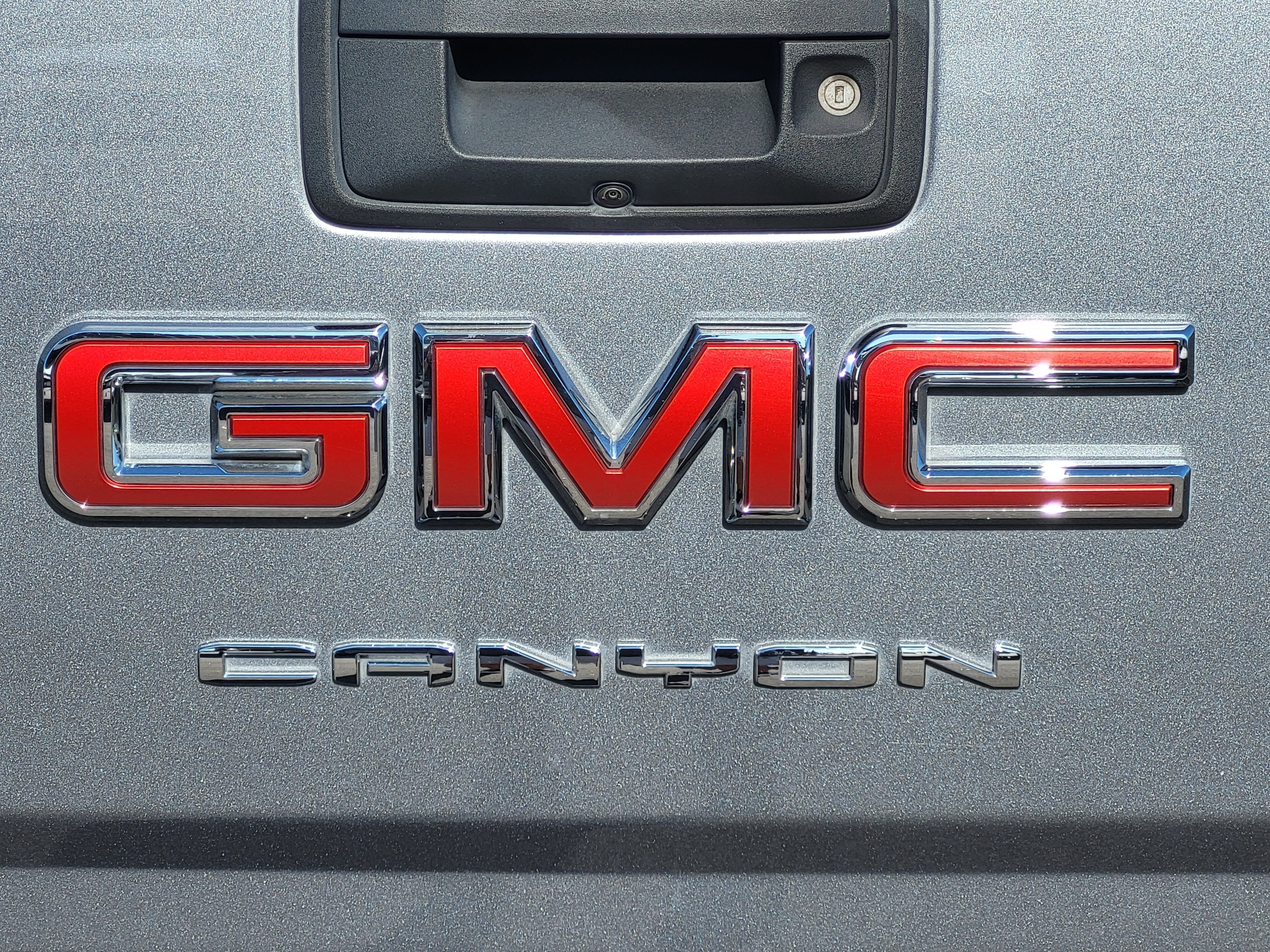 2022 GMC Canyon AT4 - Photo 11