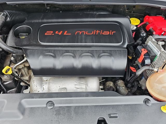 Used 2019 Gray Jeep Latitude image 30