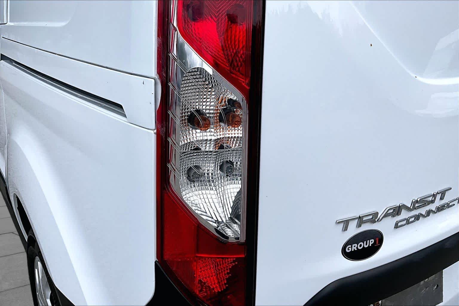 Used 2019 Frozen White Ford XL image 28