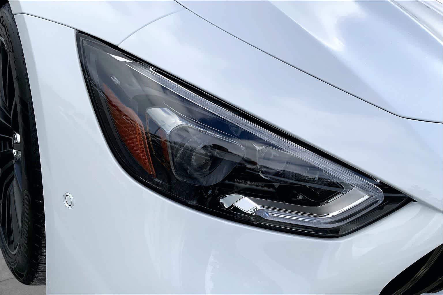 New 2026 MANUFAKTUR Moonlight White Metallic Mercedes-Benz AMG® GT 53 image 17