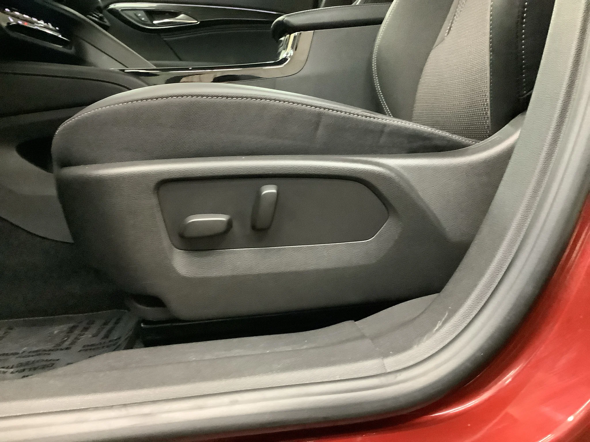 Used 2022 Cinnabar Metallic Buick Preferred image 13