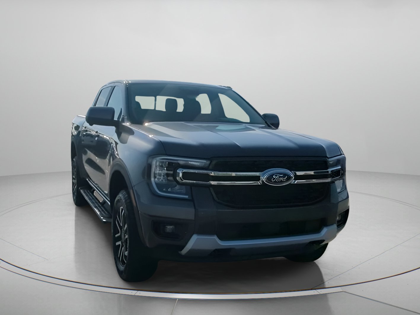 New 2026 Carbonized Gray Metallic Ford Lariat® image 4
