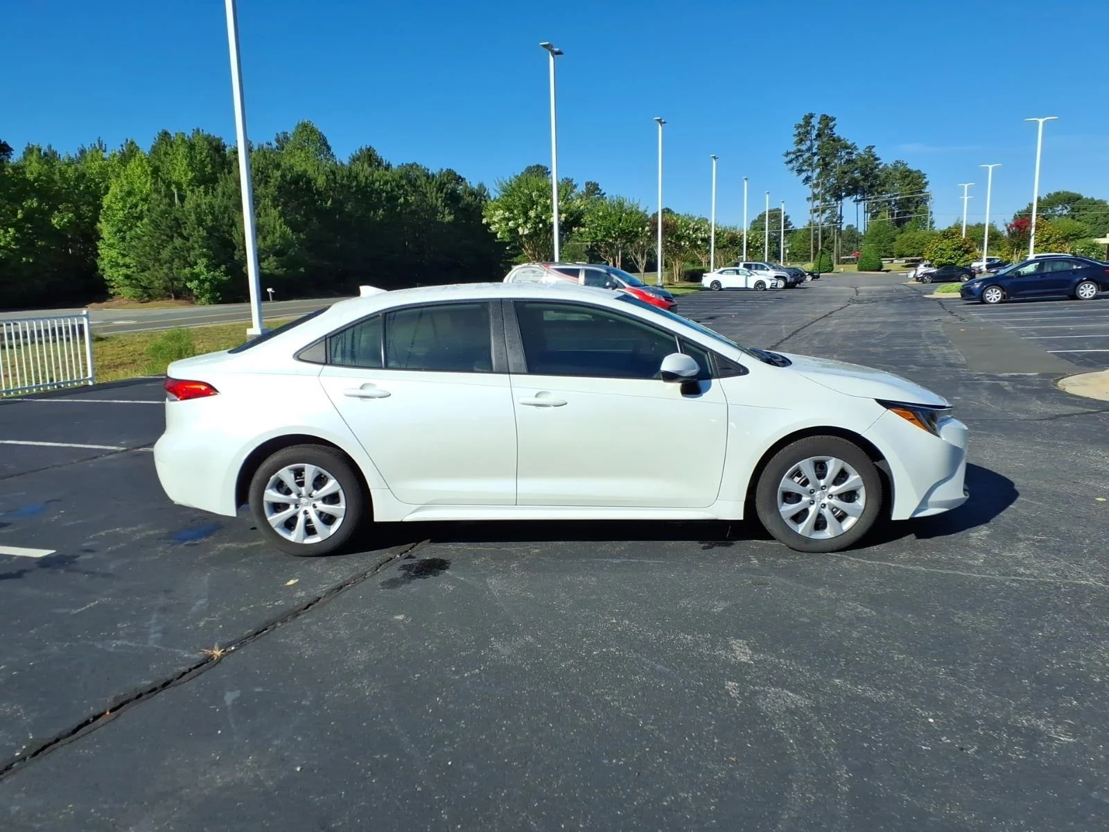 Used 2026 Wind Chill Pearl Toyota LE image 9