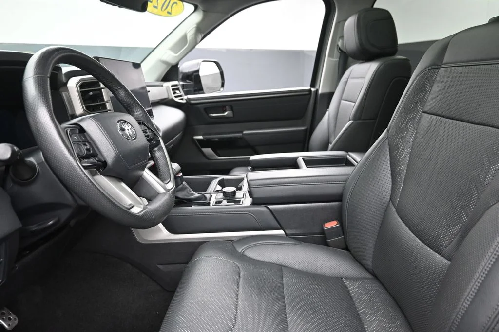 Used 2024  Toyota Limited image 16