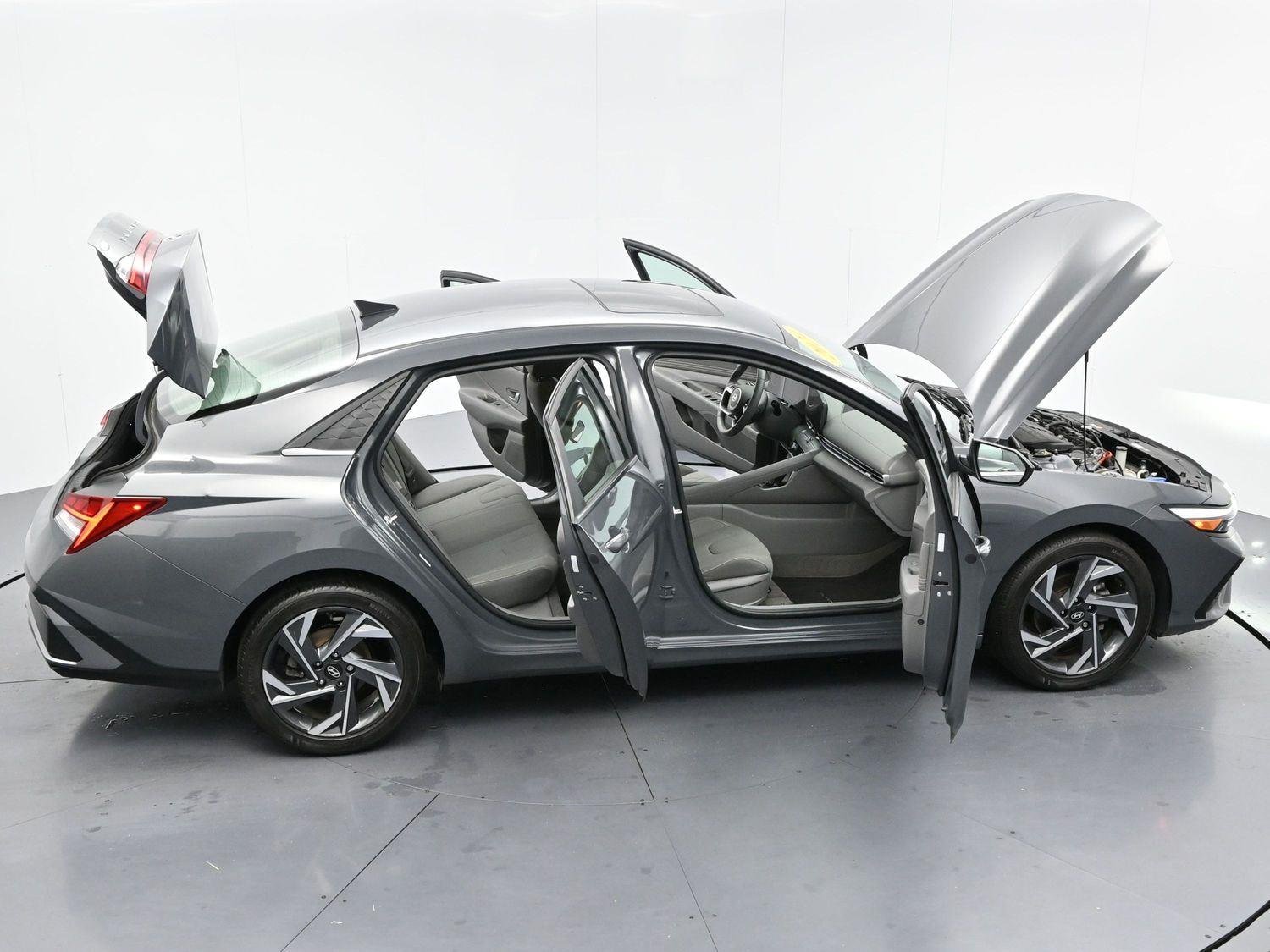 Used 2024 Ecotronic Gray Hyundai SEL image 42