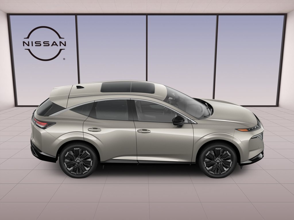 New 2027 Gray Nissan Platinum image 4