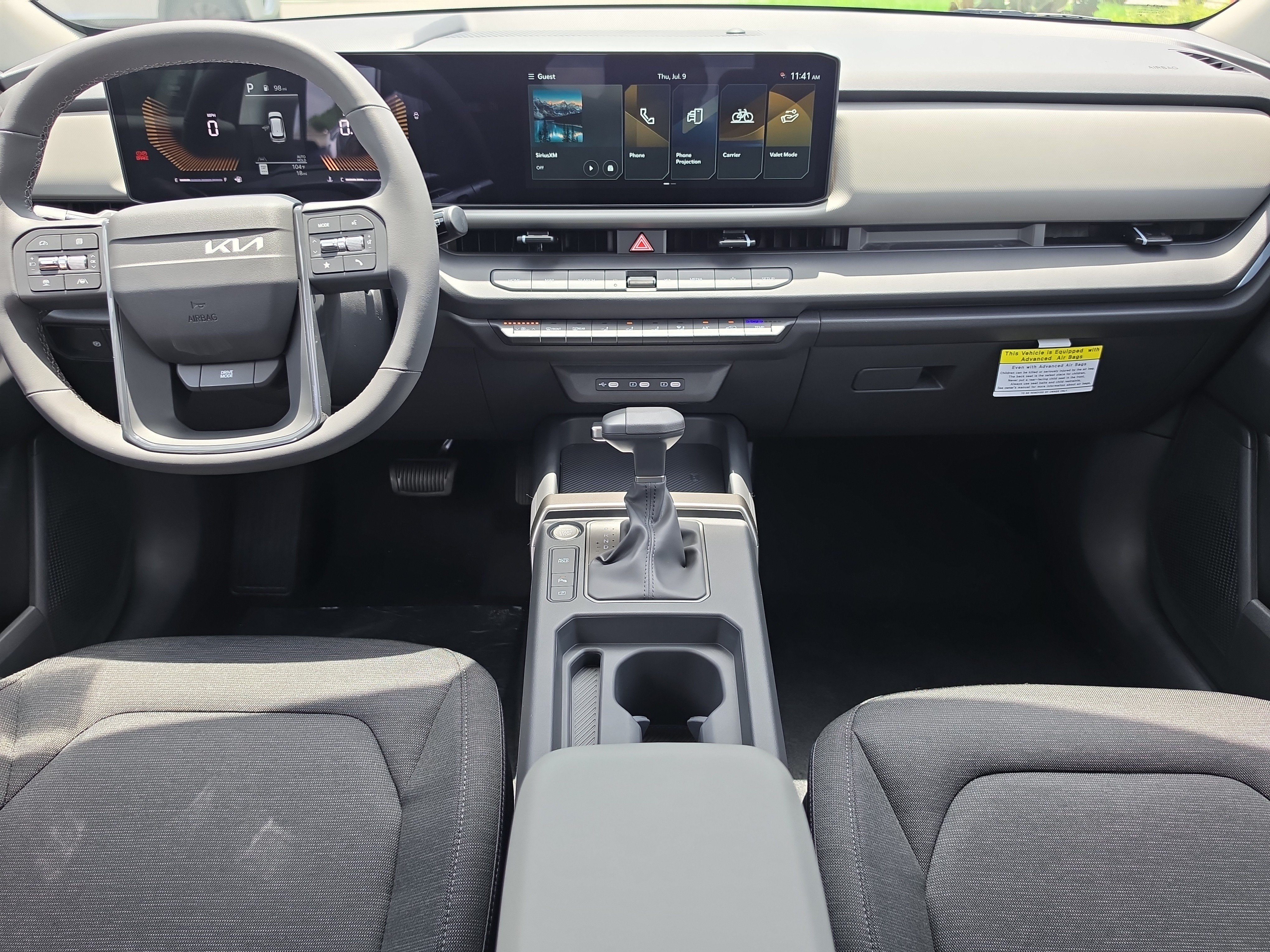 New 2027 Snow White Pearl Kia LX image 14