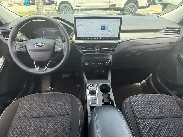 Used 2024 Gray Ford Active image 13