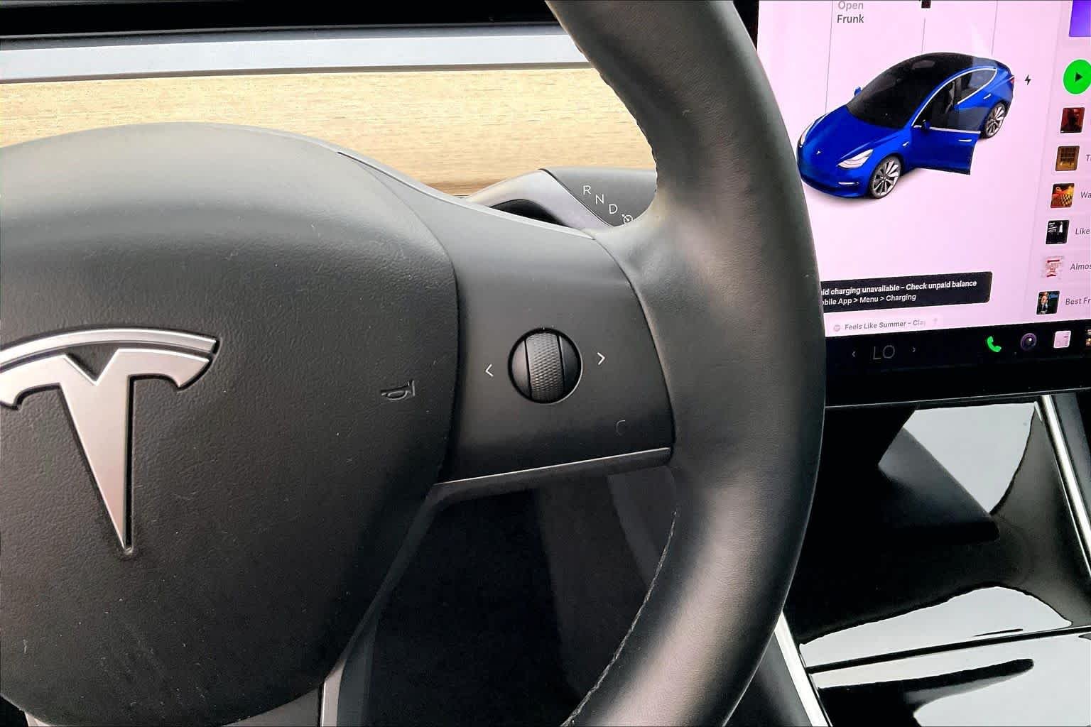 Used 2018 Deep Blue Metallic Tesla Long Range Battery image 20