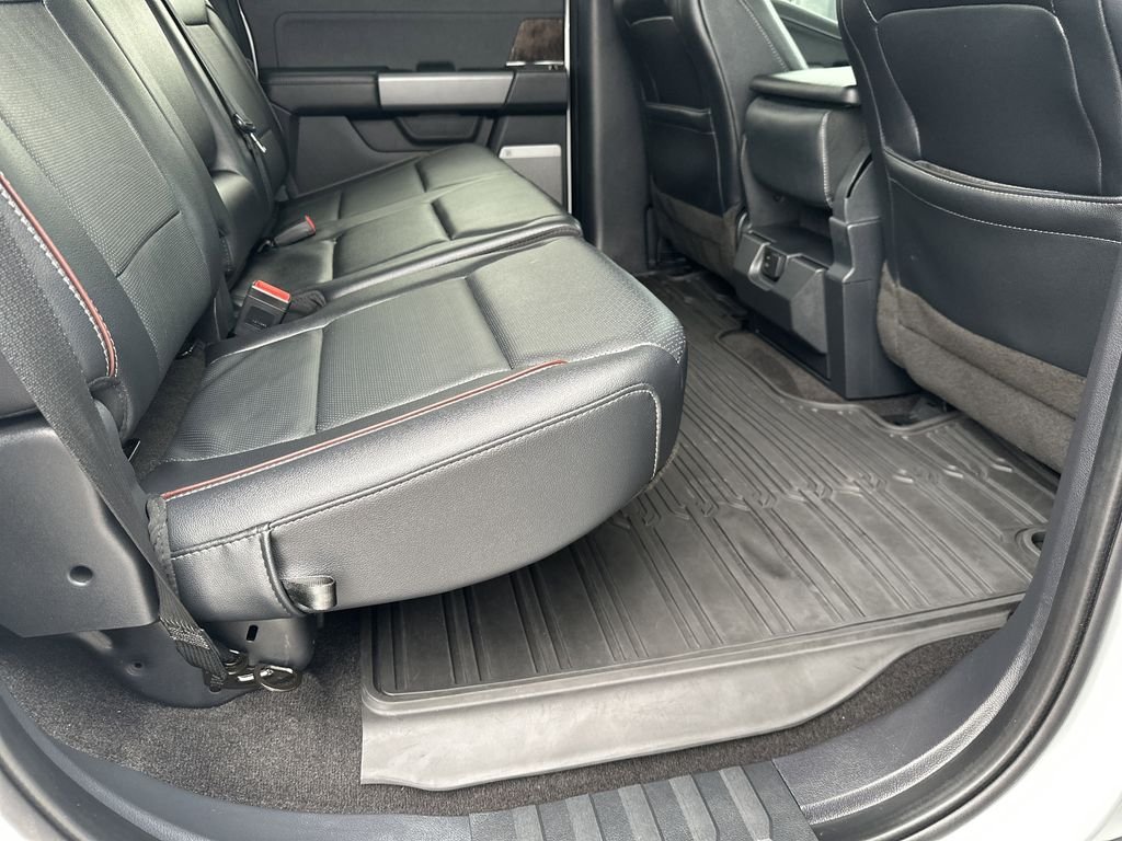 Used 2022 White Ford Lariat image 34